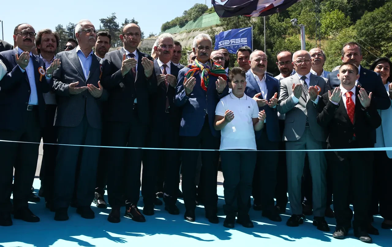 Doğancı Tüneli hizmete açıldı: 15 dakikalık yol 3  dakikaya düştü!