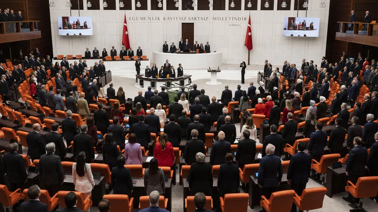 Ersan Şen Yeni Anayasa hakkında Tgrthaber.com'a konuştu! İşte çok konuşulacak özel röportajın detayları
