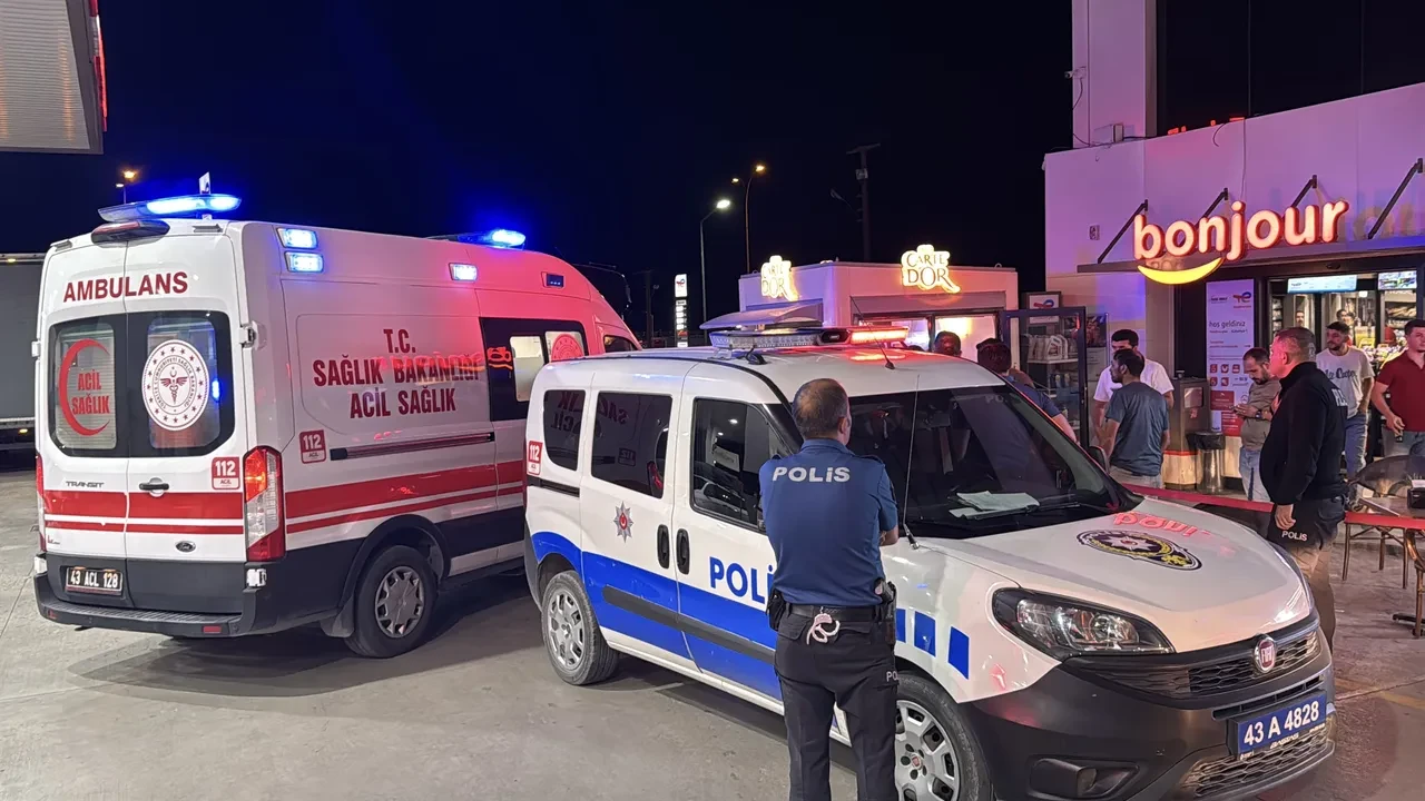 Kütahya'da eve gitme tartışması silahlı kavgaya döndü!