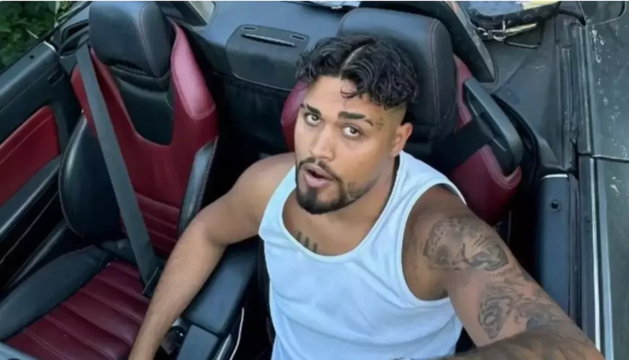 Lvbel C5’ten Mustafa Sandal’a ağır sözler: Onun böyle bir efekt yakalaması zor 