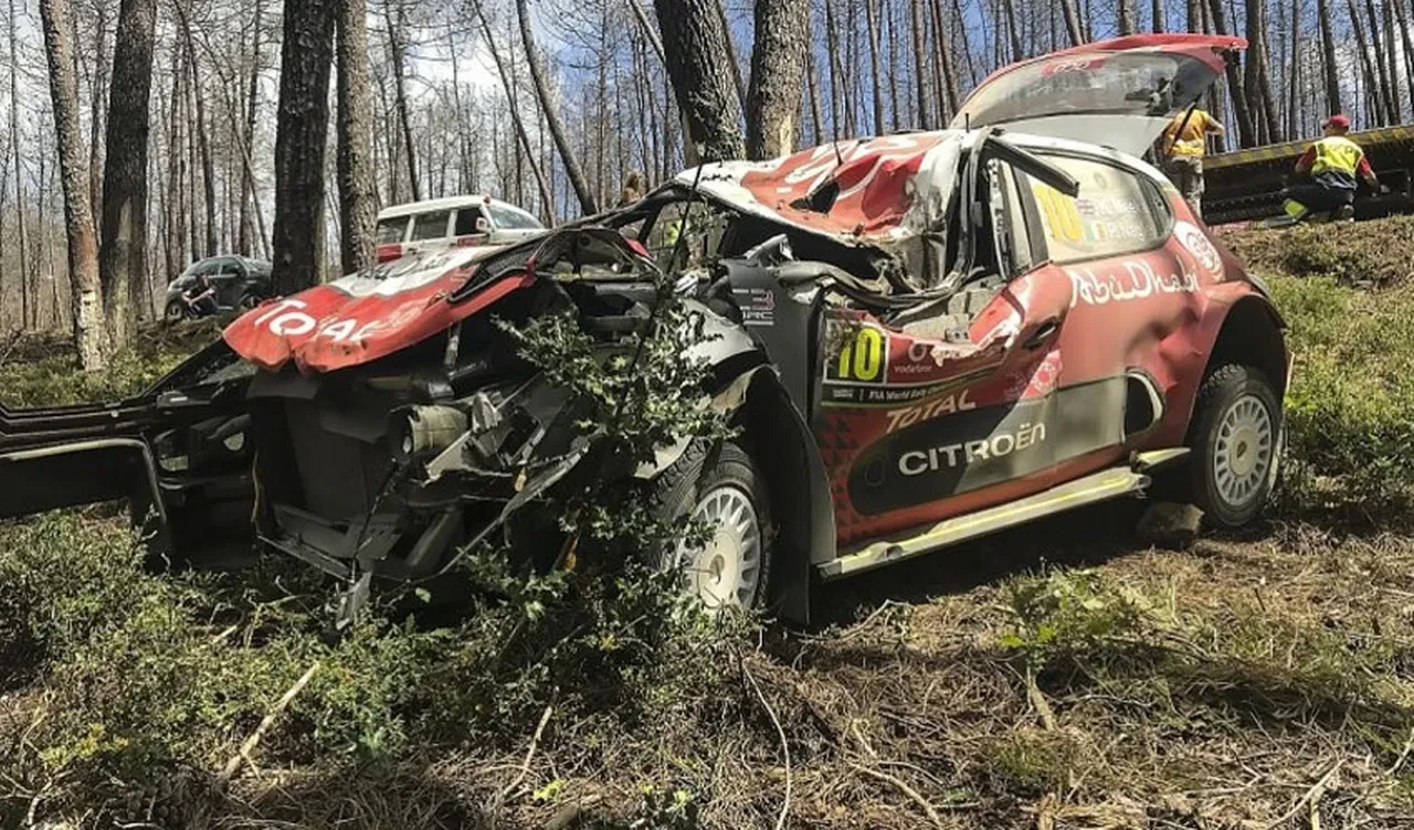 Otomobil rallisinde facia: 2 ölü, 1 yaralı