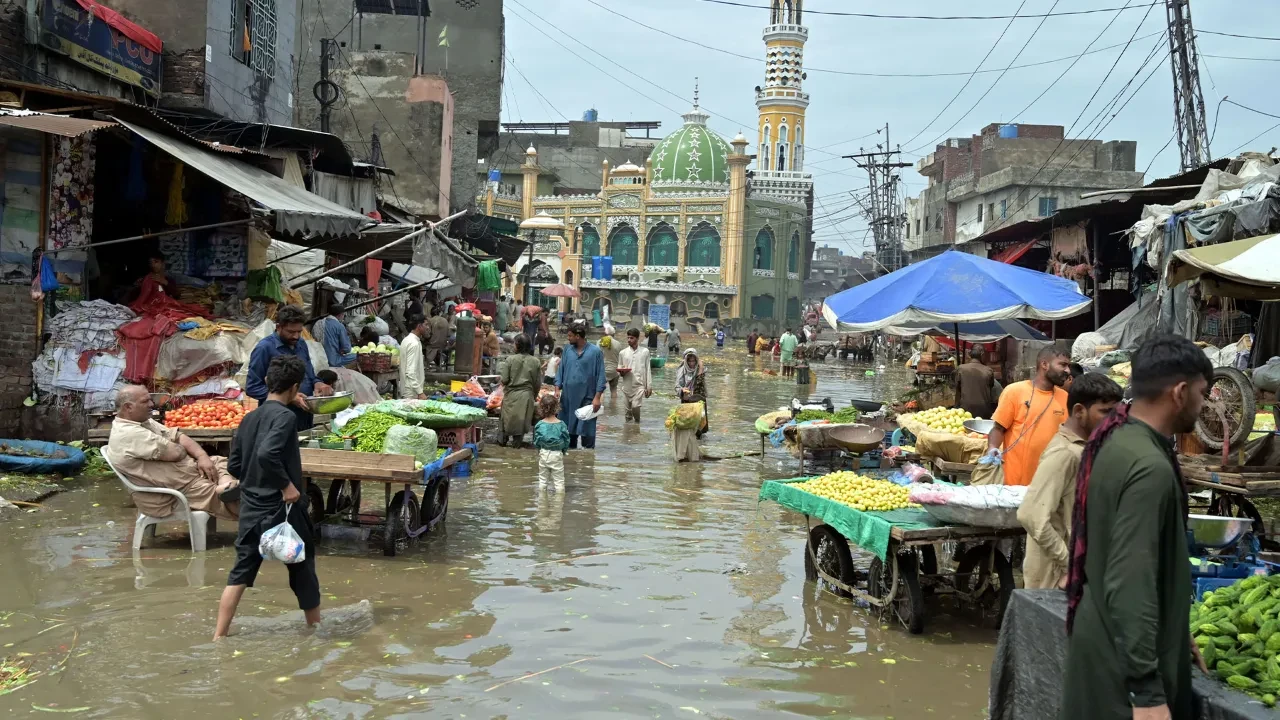 Pakistan kabusu yaşıyor! Muson yağmurlarının bilançosu artıyor