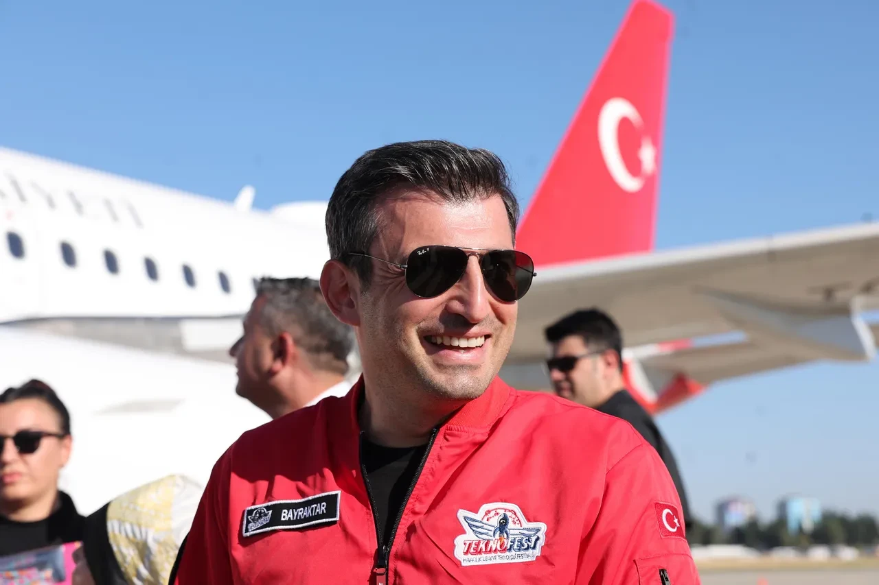 Selçuk Bayraktar 'yakında geliyor' diye duyurdu! WhatsApp’a alternatif yerli uygulama