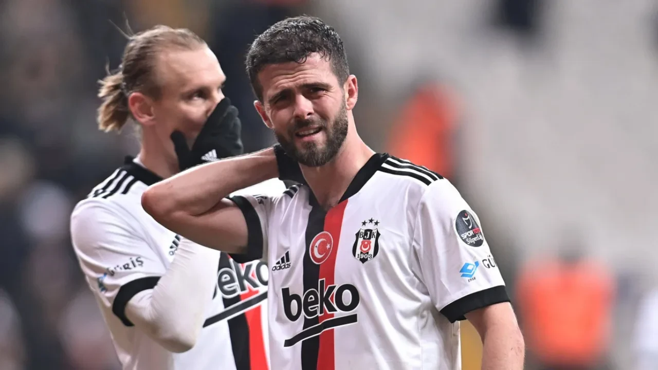 /spor/besiktasin-eski-yildizindan-fenerbahce-ve-transfer-sozleri-3237275