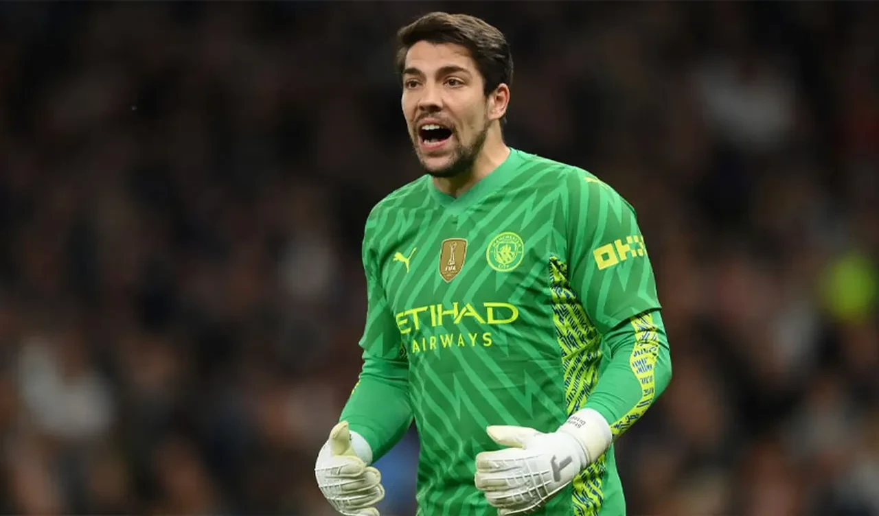 Fenerbahçe, B planını kurdu! Manchester City'nin kapısı çalındı