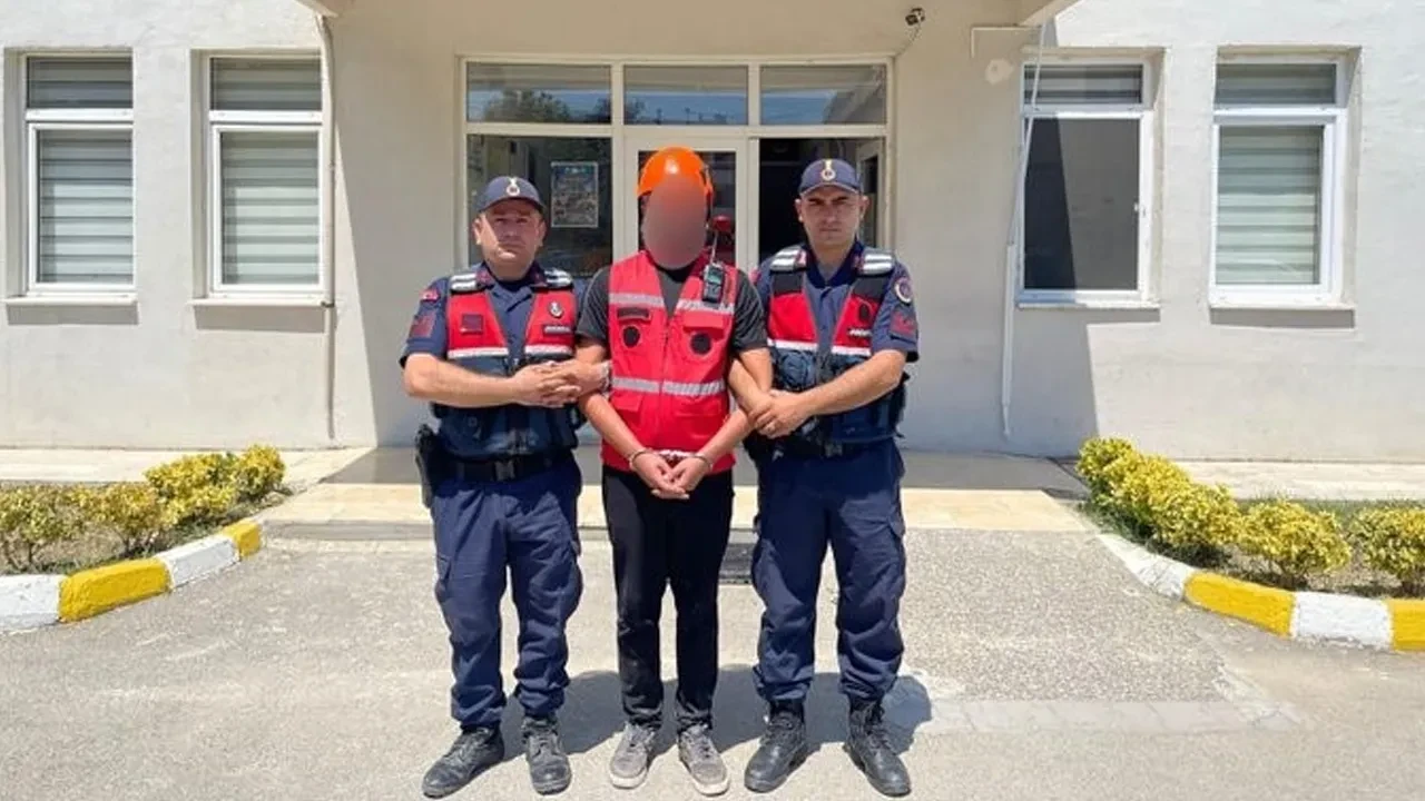Yangın bölgesinde sahte arama kurtarmacı! Suç kaydı inanılır gibi değil