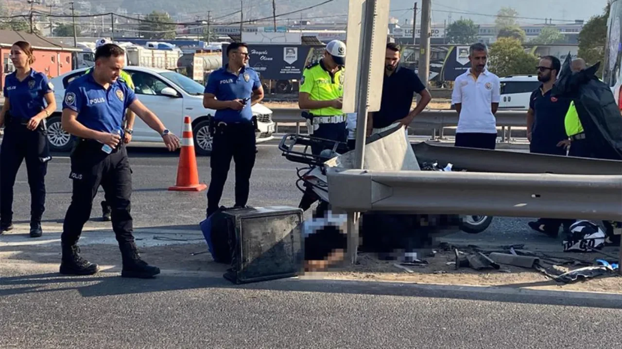 Bariyere çapan motosiklet sürücü feci şekilde can verdi