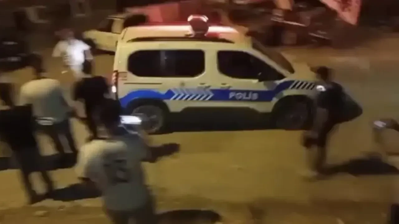 Bursa, Harmancık'ta şüpheli araç gerginliği!