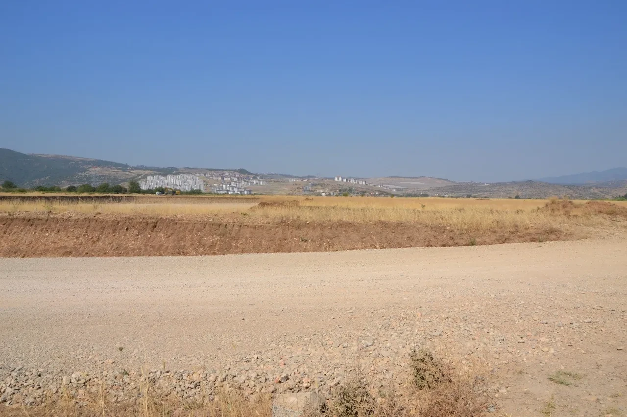 BYD’nin Manisa’daki fabrika sahasında yeniden hareketlilik başladı