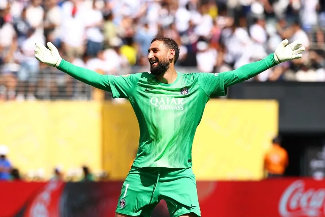 Galatasaray gözünü kararttı, resmi teklifi yaptı: Donnarumma'dan hemen cevap geldi!