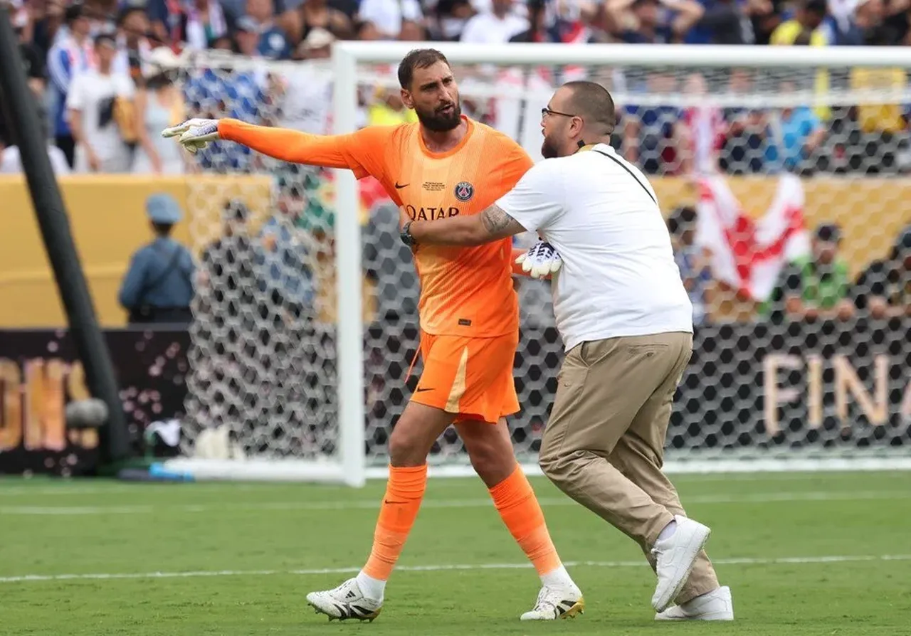 Galatasaray gözünü kararttı, resmi teklifi yaptı: Donnarumma'dan hemen cevap geldi!