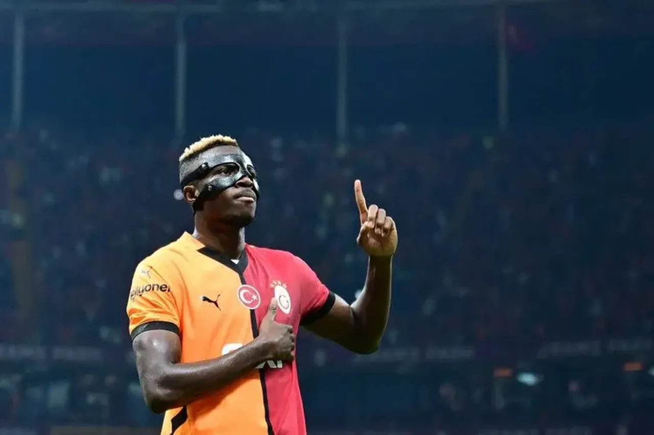 Osimhen'in imza atacağı tarih belli oldu! İşte yılın transferinin detayları...