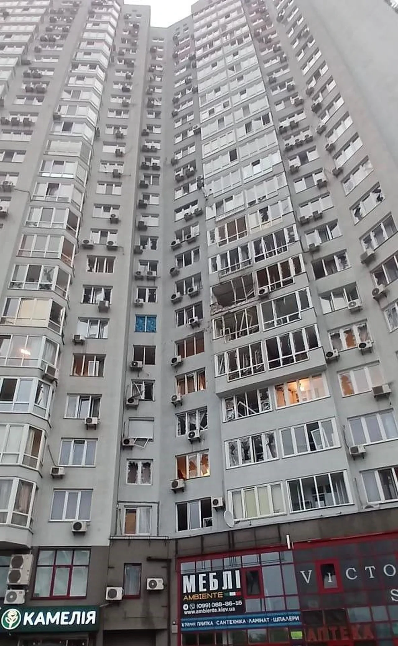 Rusya, Ukrayna hava üssünü Hipersonik füzelerle vurdu