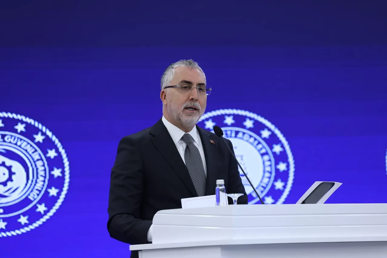 Toplu sözleşmede rekor artış: Bakan Işıkhan 2025 kazanımlarını açıkladı
