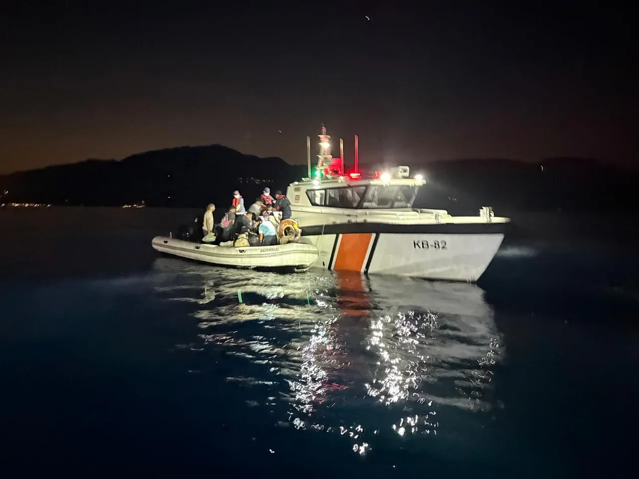 2 ilde mülteci operasyonu: 114 düzensiz göçmen yakalandı