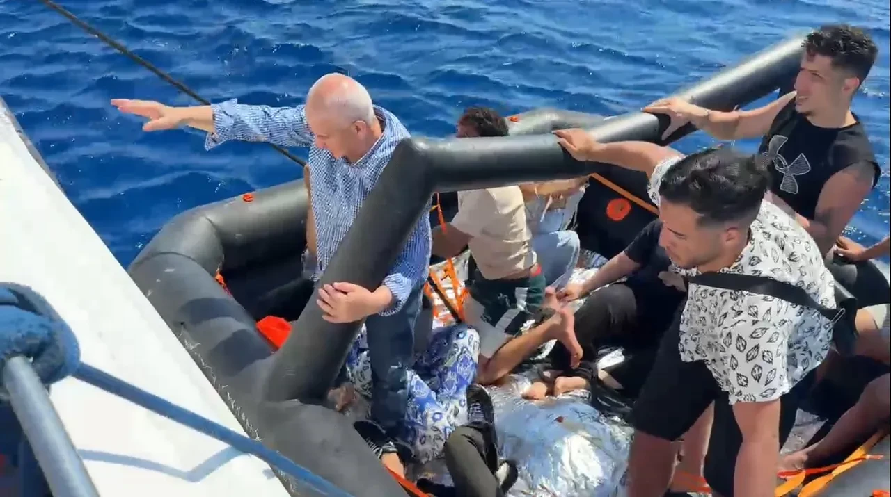 2 ilde mülteci operasyonu: 114 düzensiz göçmen yakalandı