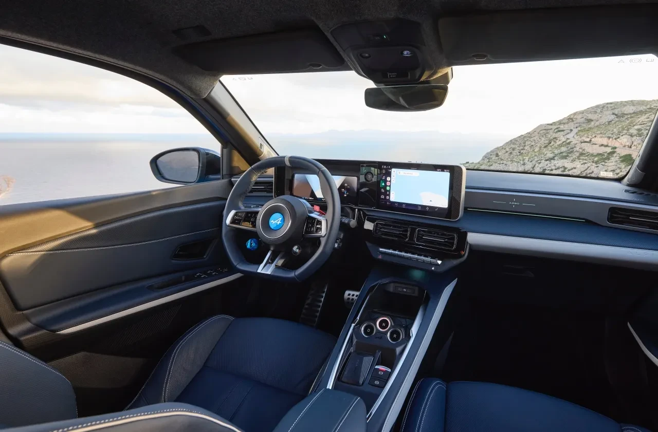 Avrupa'nın Yılın Otomobili Türkiye'de! Alpine A290 GT ve GTS sahneye çıktı