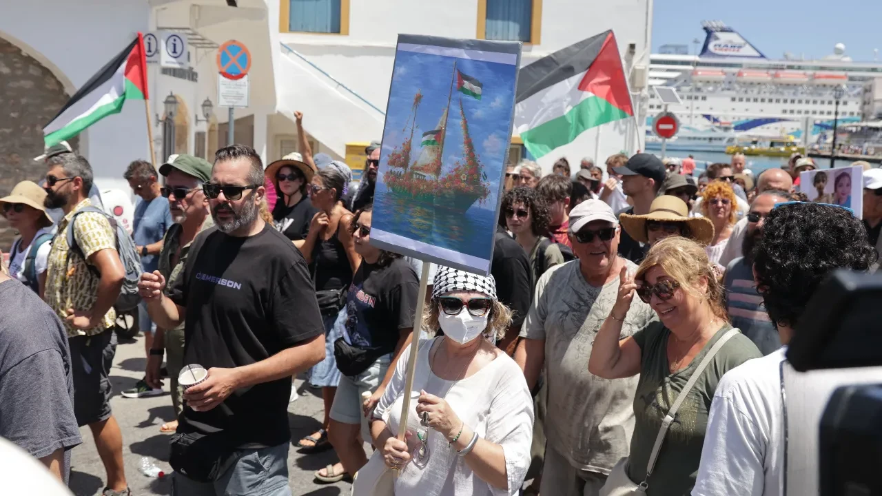 Ayak bastıkları her adada istenmiyorlar! İsrailli turistlere bir şok da Girit'te