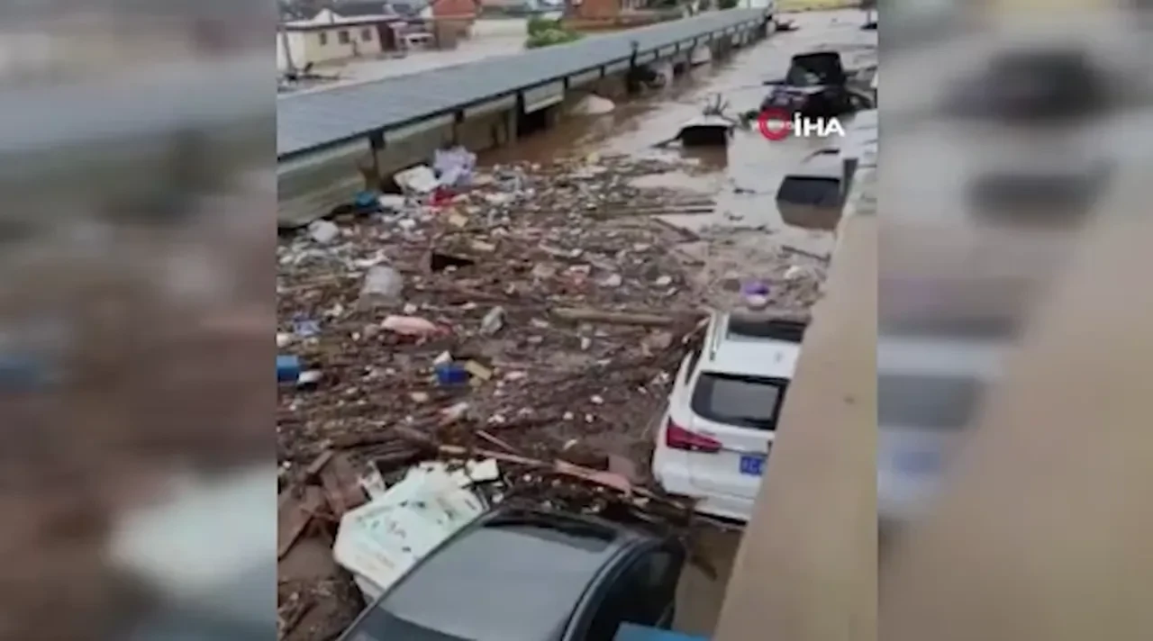 Dağlar yüzünden sıra dışı yağışlar oluştu, Çin'de felaket yaşandı: Çok sayıda can kaybı var