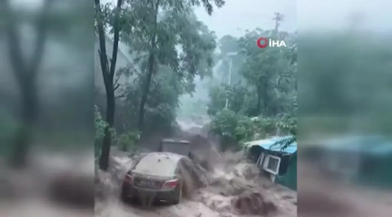 Dağlar yüzünden sıra dışı yağışlar oluştu, Çin'de felaket yaşandı: Çok sayıda can kaybı var