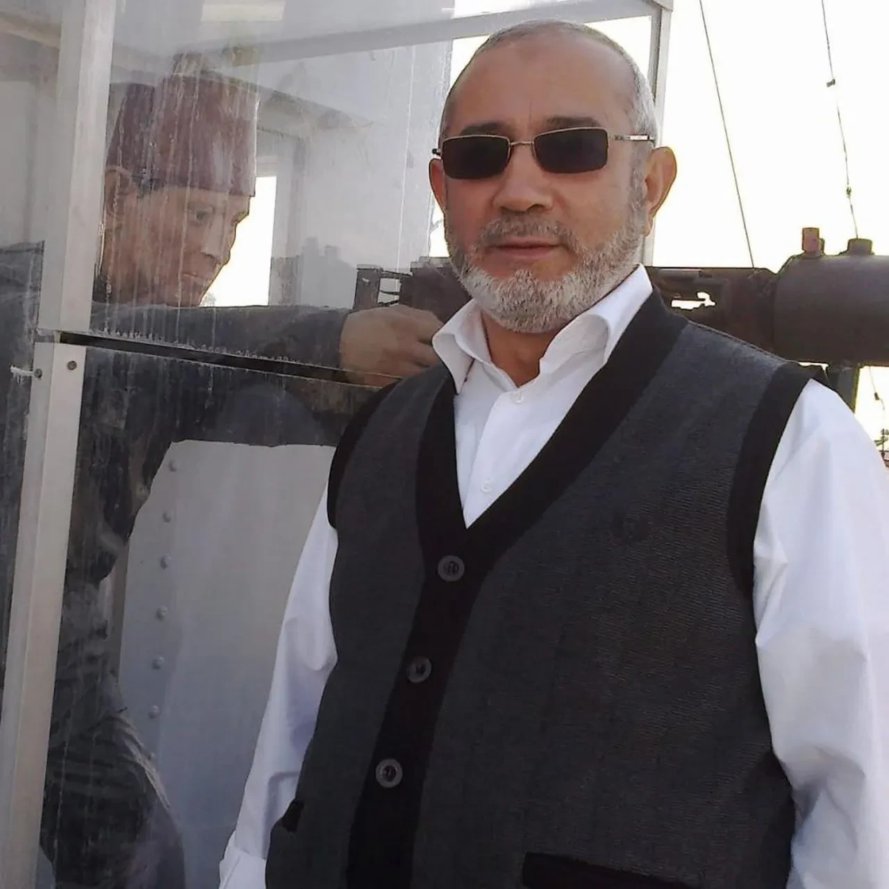 Direksiyon başında kalp krizi geçirdi!