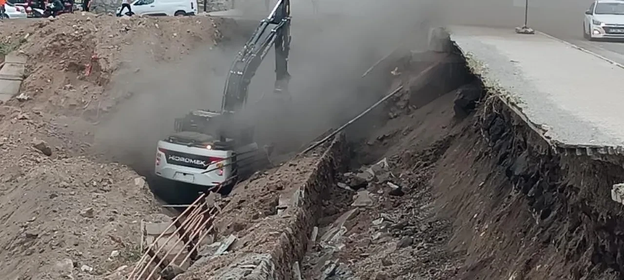 Doğal gaz borusunda şiddetli patlama! Vatandaşlar büyük panik yaşadı