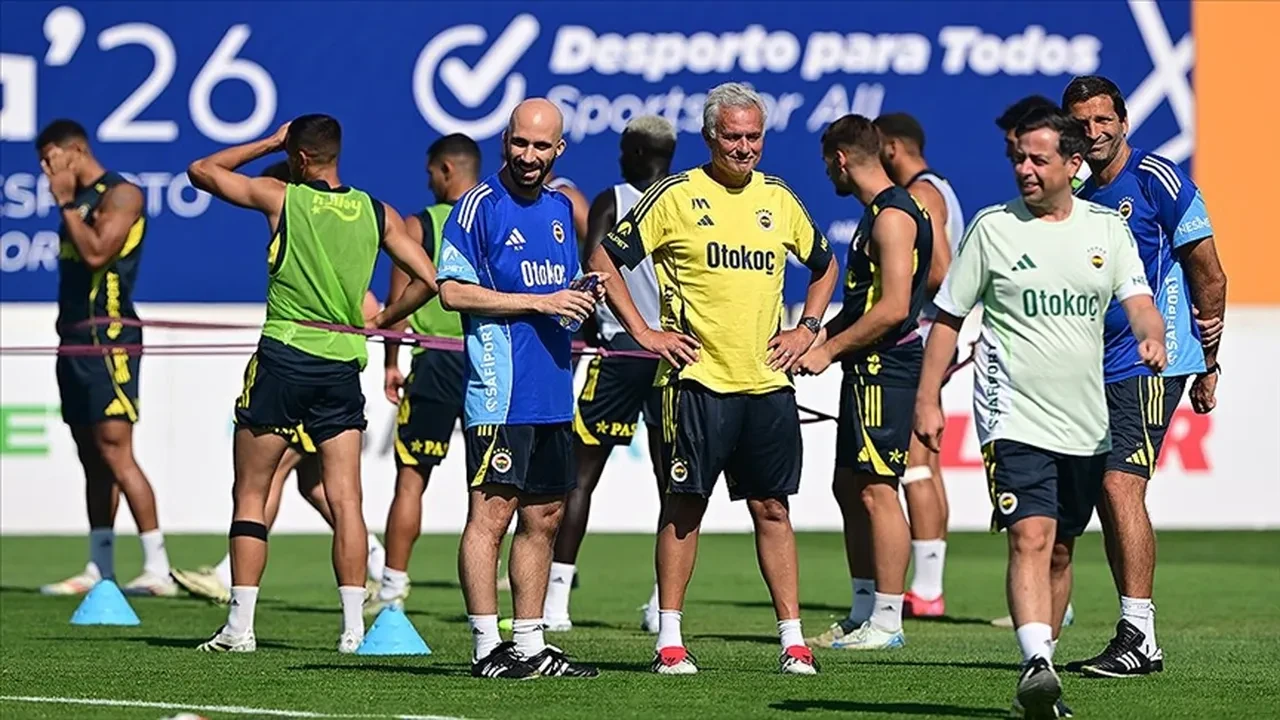 Fenerbahçe hazırlık maçı hangi kanalda yayınlanıyor? FB Lazio karşılaşmasına kısa süre kaldı