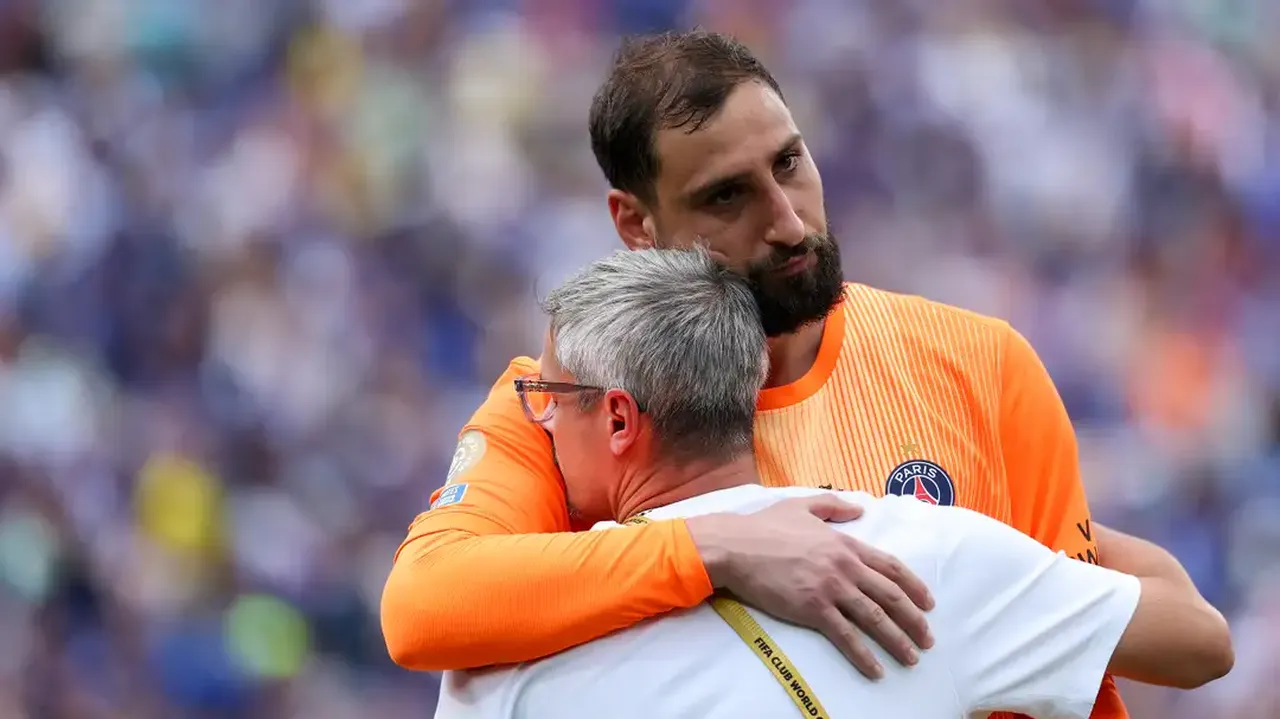 Galatasaray'a açık kapı: PSG, Donnarumma'nın yerine 40 milyon euro'luk transfer yapıyor!