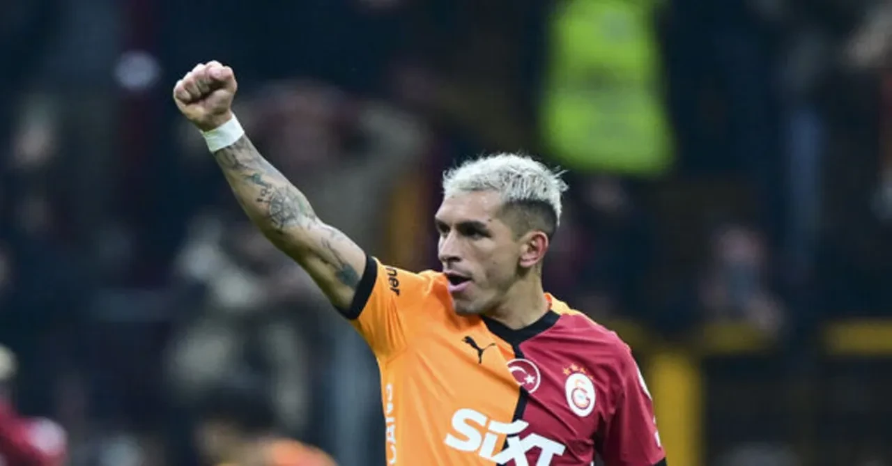 Galatasaray'da şok ayrılık! 'Büyük anlaşma' diyerek duyurdular