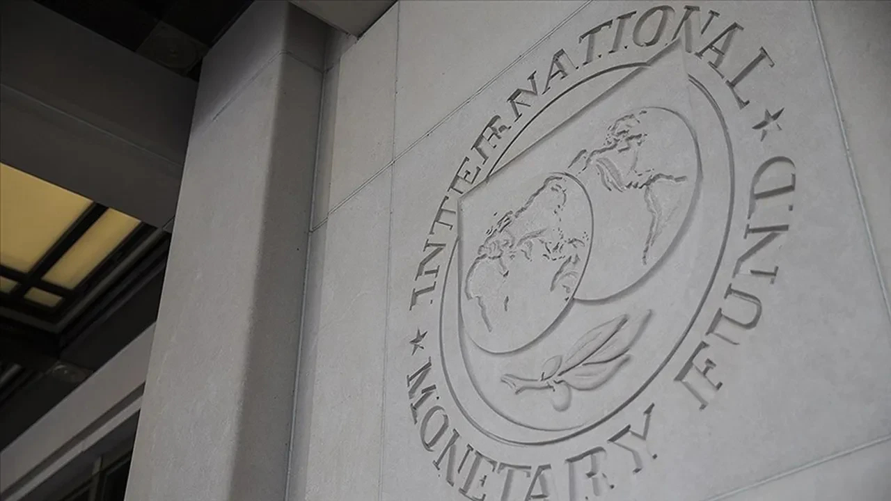 IMF Türkiye için büyüme tahminini yükseltti