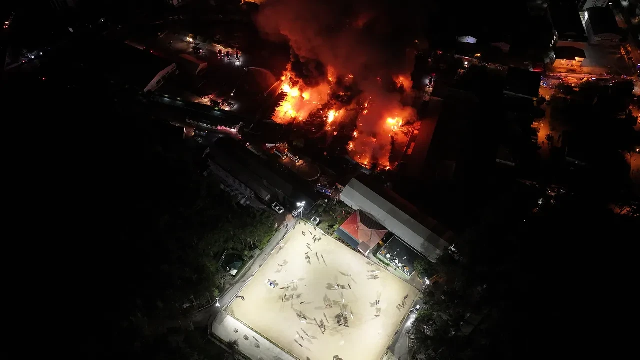 Son dakika | Çekmeköy'de yangın: Kuzey Ormanları yakınında alevler yükseldi!