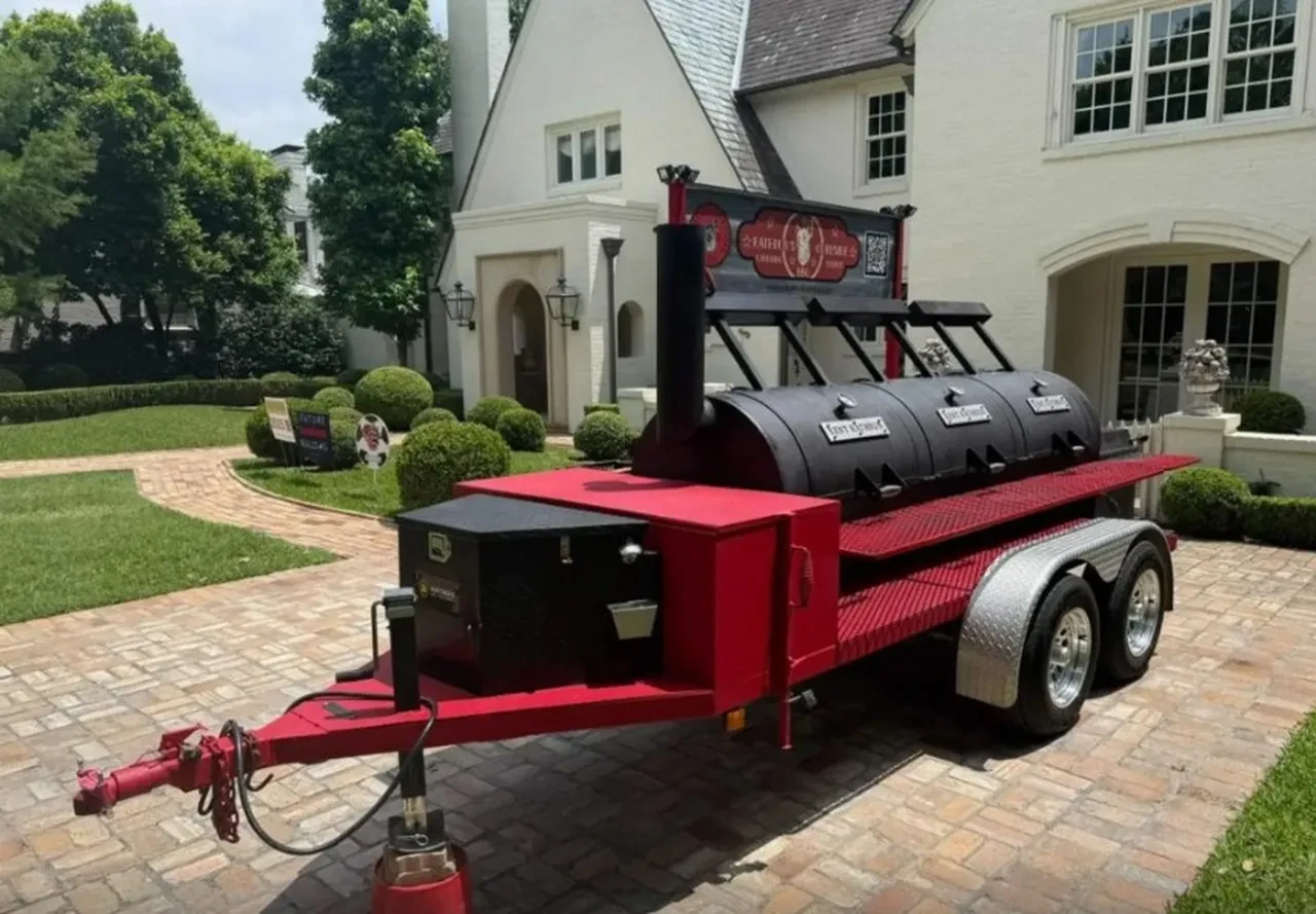 Ünlü şefin tütsüleme aparatı çalındı! Bulana binlerce dolar verilecek: Ödül her geçen gün artıyor