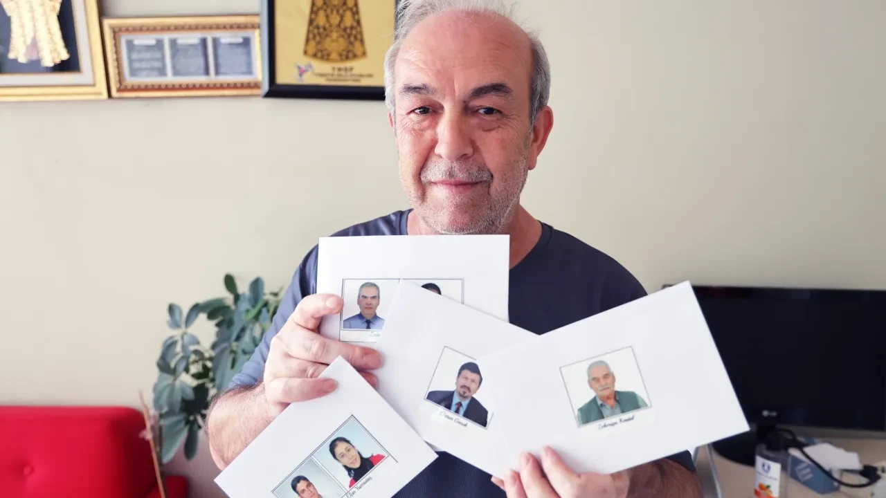 35 yıllık fotoğrafçıdan şaşırtan düğün davetiyesi tasarımı: Görenler çok şaşırıyor