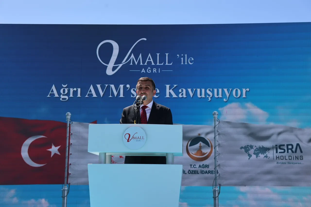 Doğu Anadolu’nun çehresini değiştirecek V MALL ağrı karma yaşam projesinin temelleri atıldı