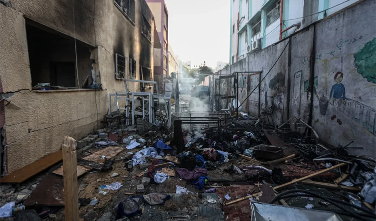 İsrail, Gazze'de yardım bekleyen Filistinlileri katletti