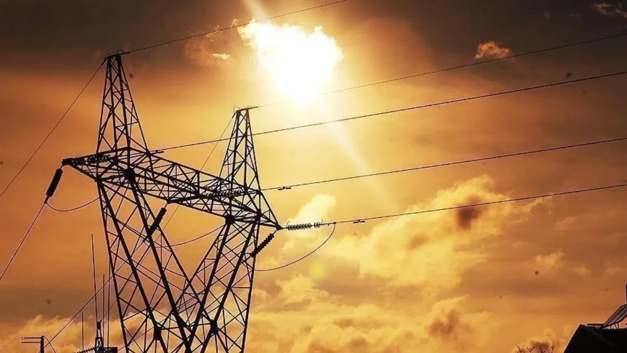 İzmir elektrik kesintisi 3 Temmuz! Ödemiş, Çeşme, Seferihisar yangınları nedeniyle kesinti