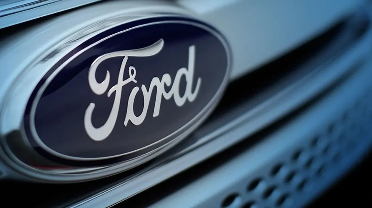Otomobil devi çalışanlara kötü haberi verdi! Ford fabrika kapatıyor