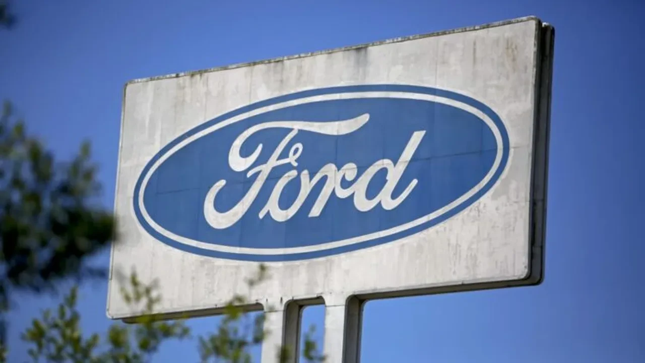Otomobil devi çalışanlara kötü haberi verdi! Ford fabrika kapatıyor