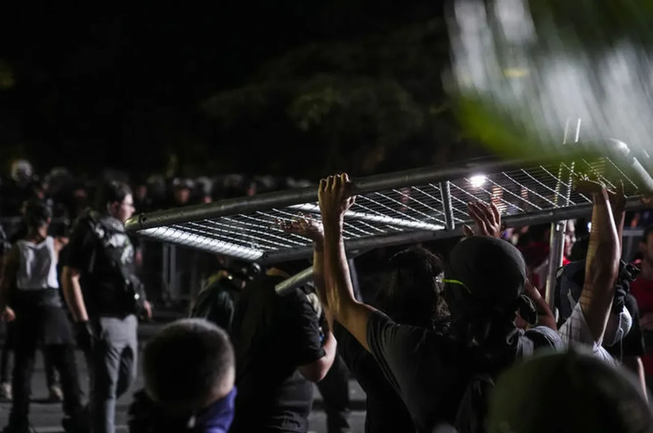 Saraçhane'deki gösterilerden 7 kişi için tutuklama kararı