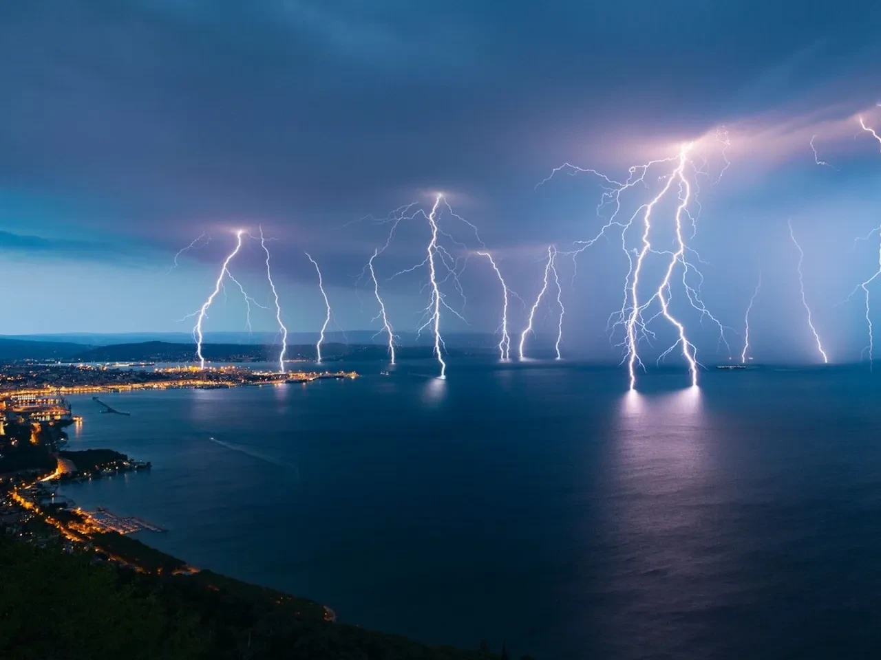 270 yılı aşkın gizem çözüldü: Yıldırımın gerçekte nasıl oluştuğu anlaşıldı