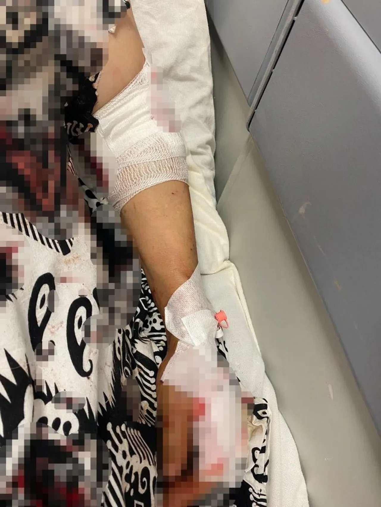 Başıboş köpek dehşeti bitmiyor! Abdest almak için bahçeye çıkan kadına saldırdılar