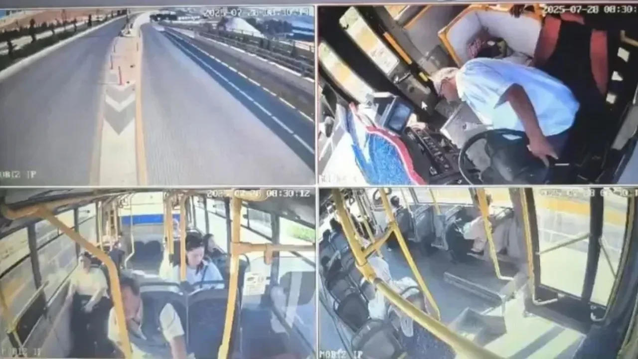 Direksiyon başında kalp krizi geçirdi, yolcu aracı durdurdu! Korku dolu anlar kamerada