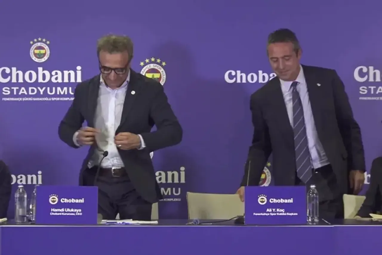 Fenerbahçe imzayı attı! Ali Koç'tan transfer açıklaması: 'Bugün bile bir şeyler olabilir'