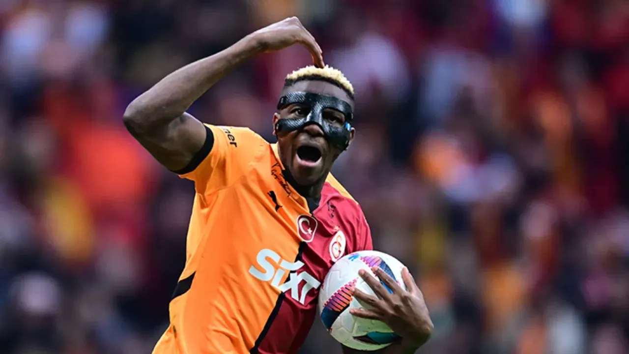 Osimhen uçağı ne zaman, saat kaçta İstanbul'a gelecek? Osimhen canlı takip kodu gündemde