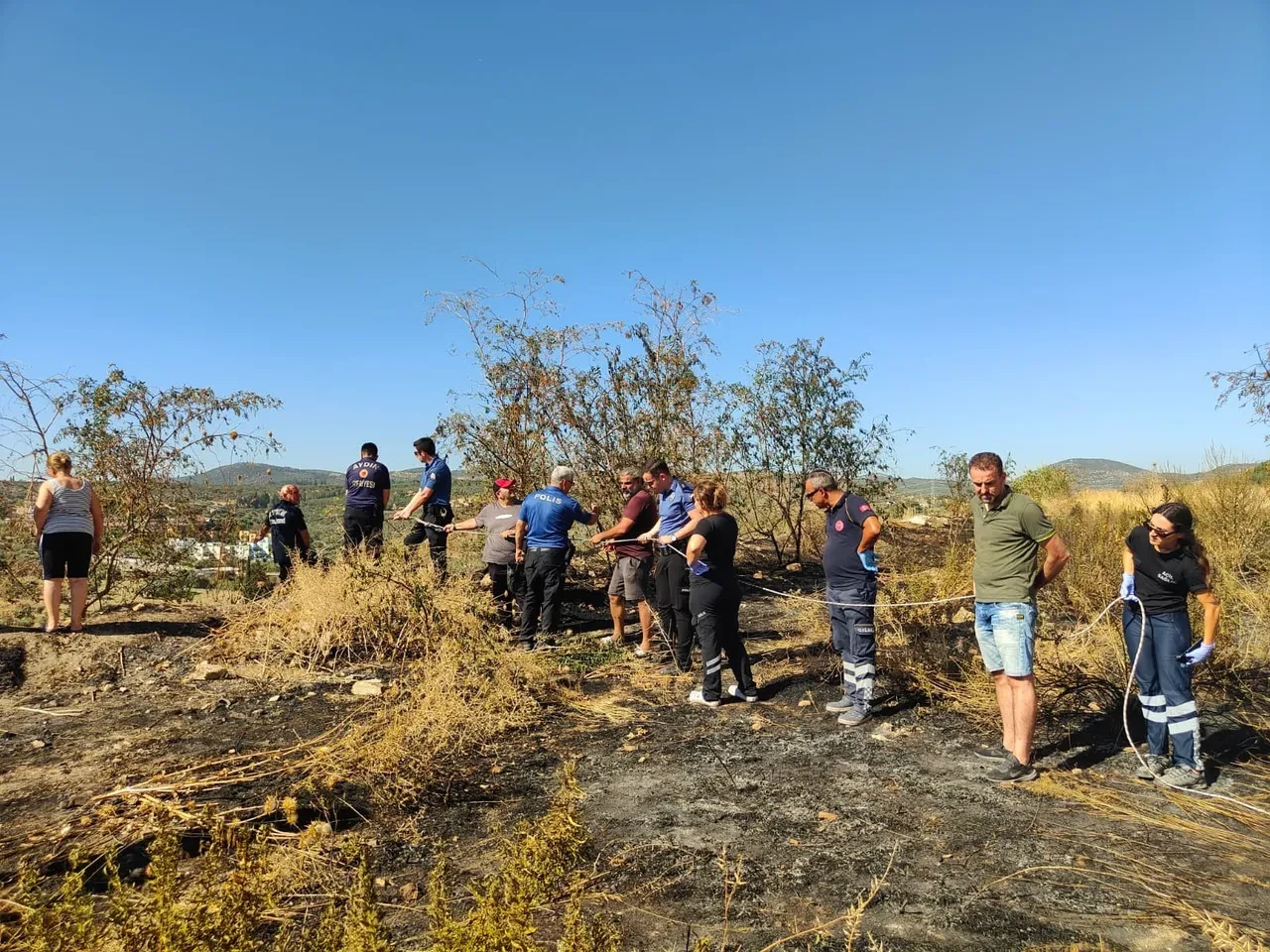 Patlıcan közlerken yangın çıkardı! Korkudan emekli öğretmenin başına gelmeyen kalmadı
