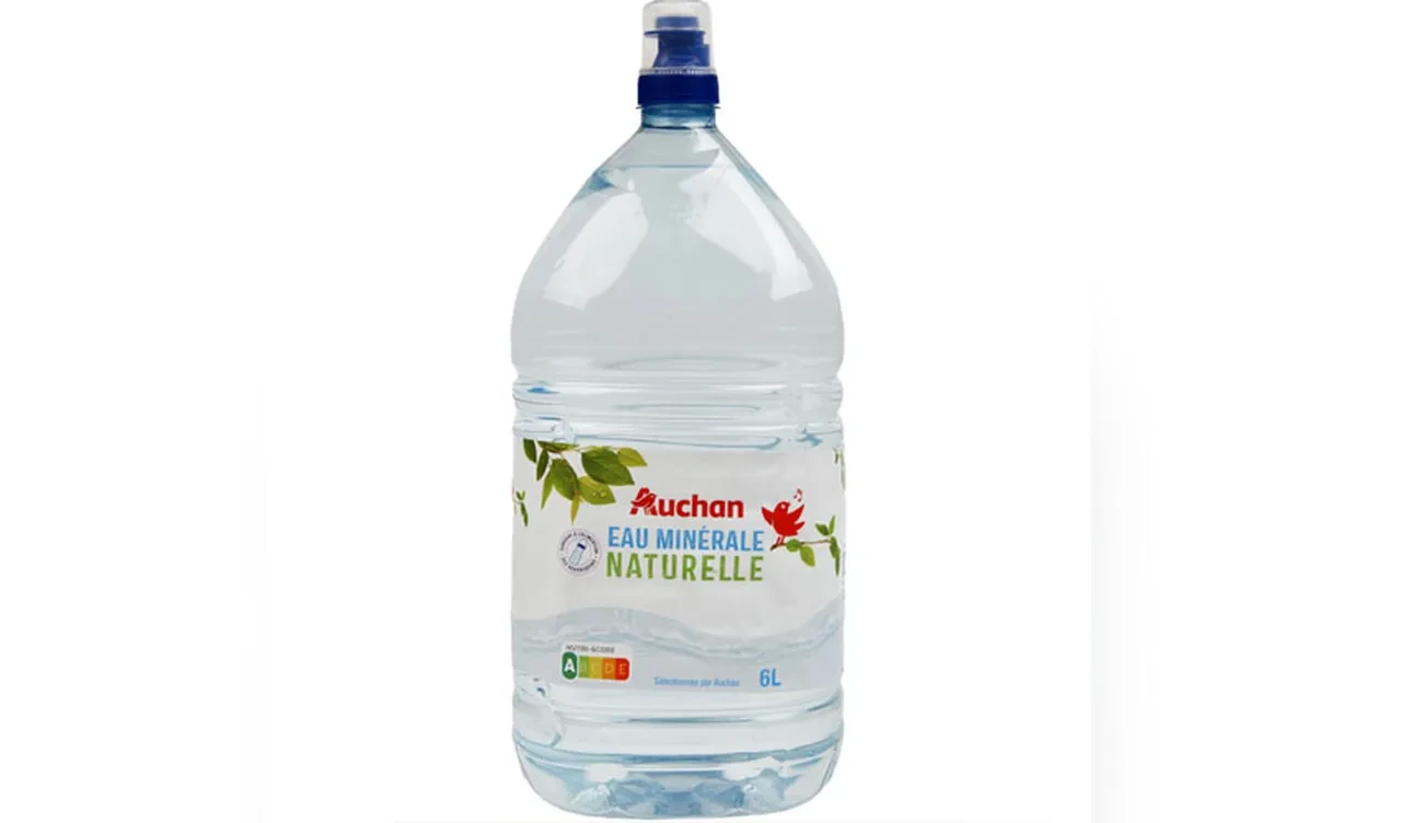 Suyun içinden çıkan şoke etti! Marka raflardan toplatılıyor