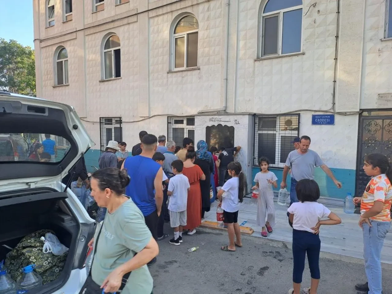 Tatil için gelen dayanamayıp dönüyor! Yazlıkçılar şehri tek tek terk etmeye başladı