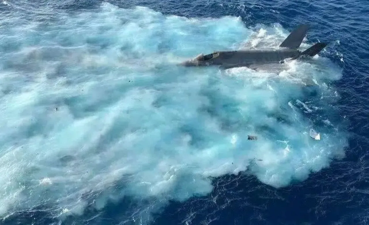 F35 kazası sonrası kriz büyüyor! Uçuşlar askıya alınacak