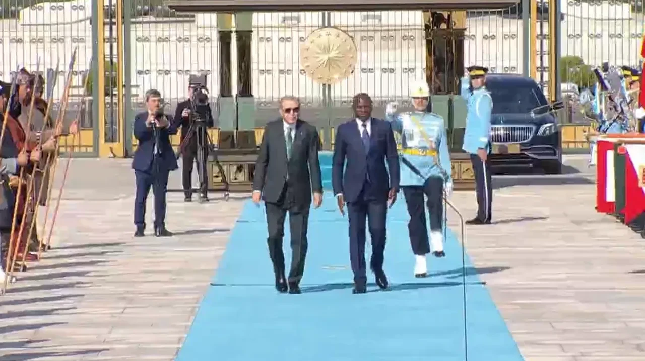 Gabon Cumhurbaşkanı Külliye'de! Ankara'da kritik zirve 