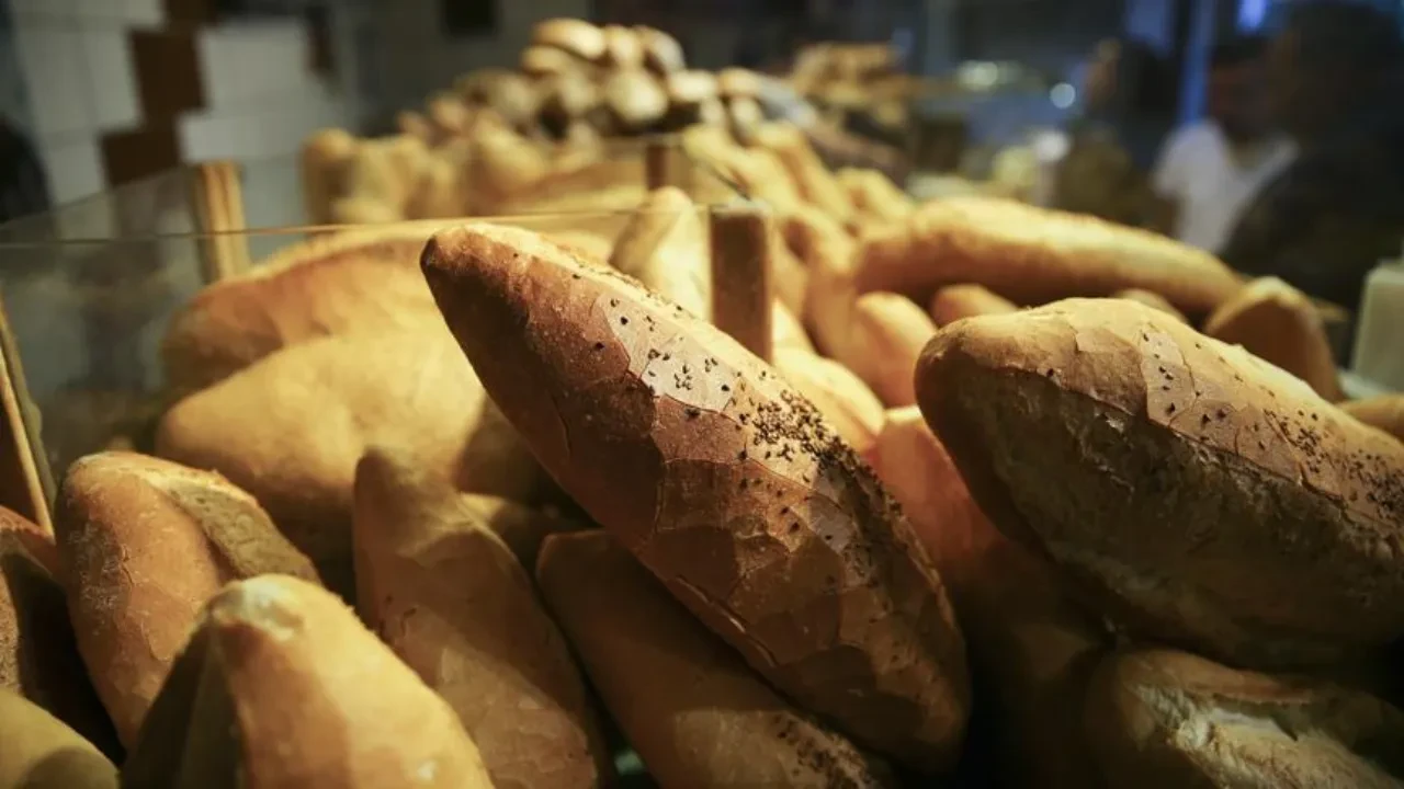 İzmir'de ekmek fiyatlarına zam! Oy birliğiyle kabul edildi